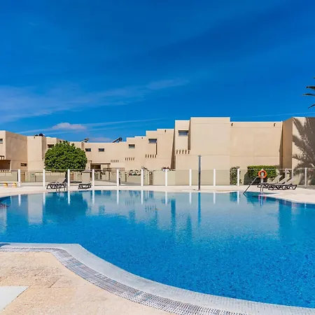 Vakantiehuis Casa Con Piscina Y Terrazas A 200 M De La Playa