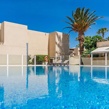 Vakantiehuis Casa Con Piscina Y Terrazas A 200 M De La Playa La Tejita